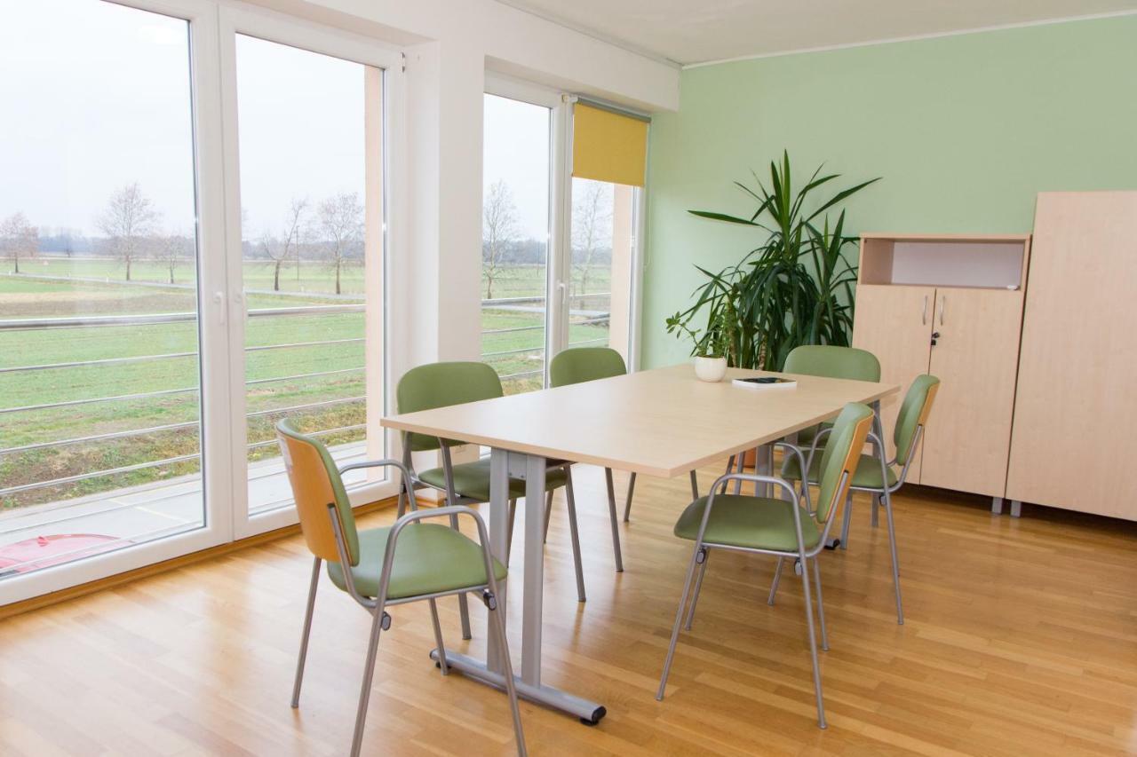 Apartma Murania Лендава Екстериор снимка